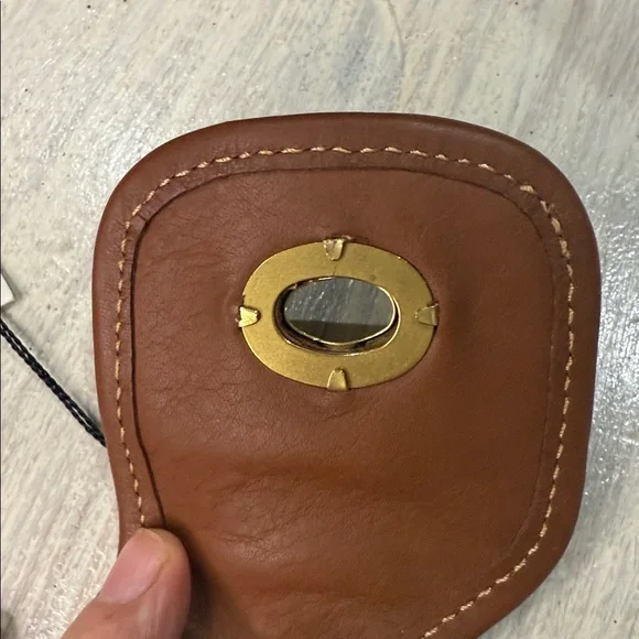 Vintage Coach Tan Leather Pouch/cell phone case with Gold Turnlock-NWT - Picture 7 of 12